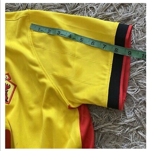 Watford FC Yellow Mens Soccer Jersey - Picture 4 of 5